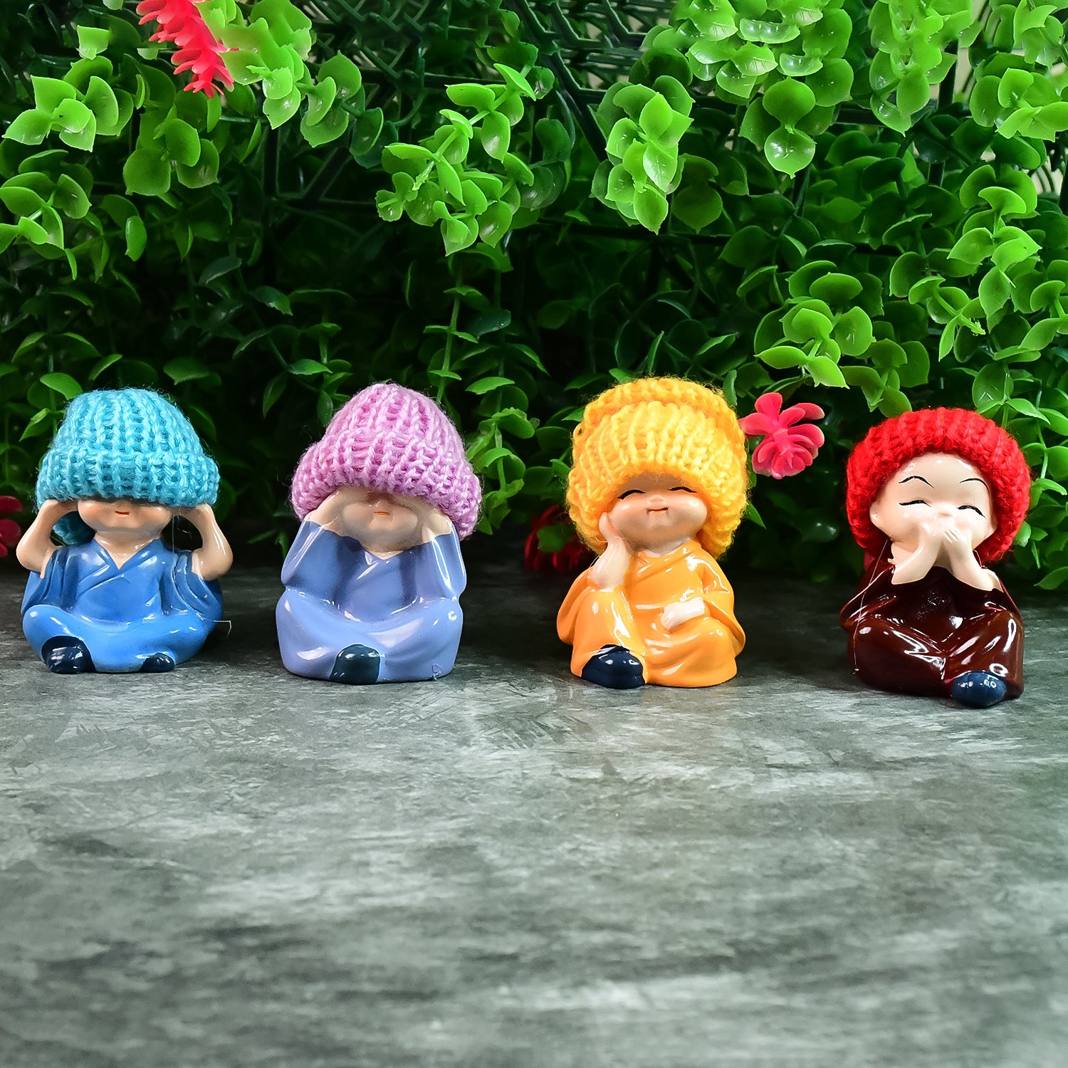 Decorative Resin Monk Buddha Showpiece Set Of 4 With Traditional Straw Hats Decorative Resin Monk Buddha Showpiece Set Of 4 With Traditional Straw Hats